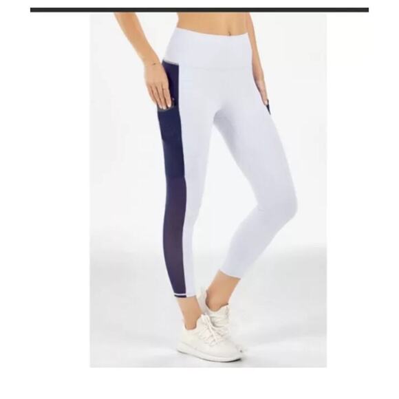 Fabletics Mila Pocket Powerhold Leggings Size Medium - Picture 3 of 8
